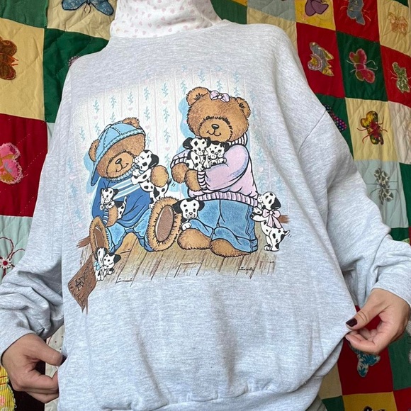Vintage Teddy Bear & Dalmatian puppy graphic sweatshirt -Heart turtleneck